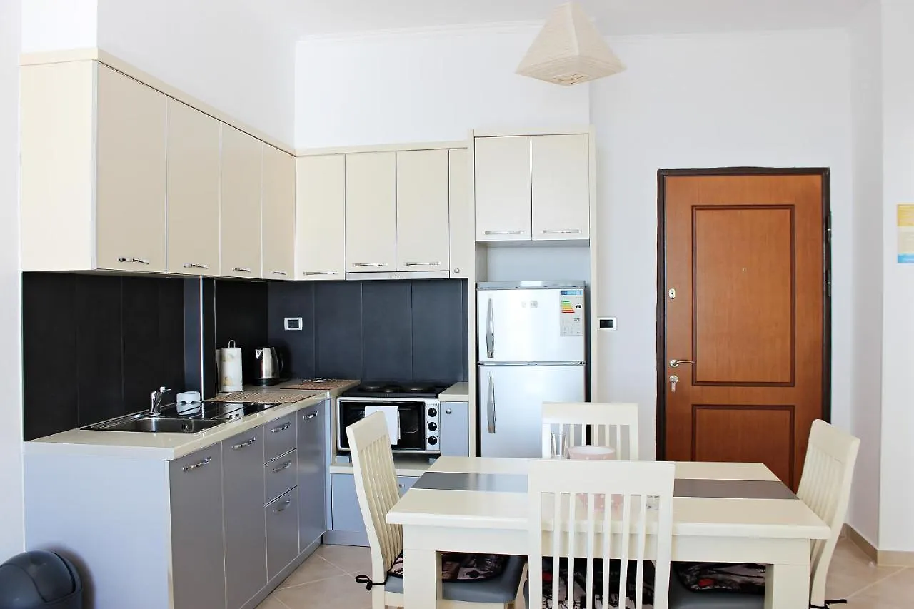 Sunny Apartments Sarande