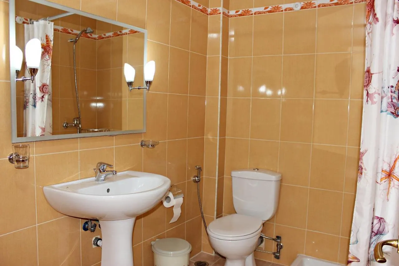 Sunny Apartments Sarande