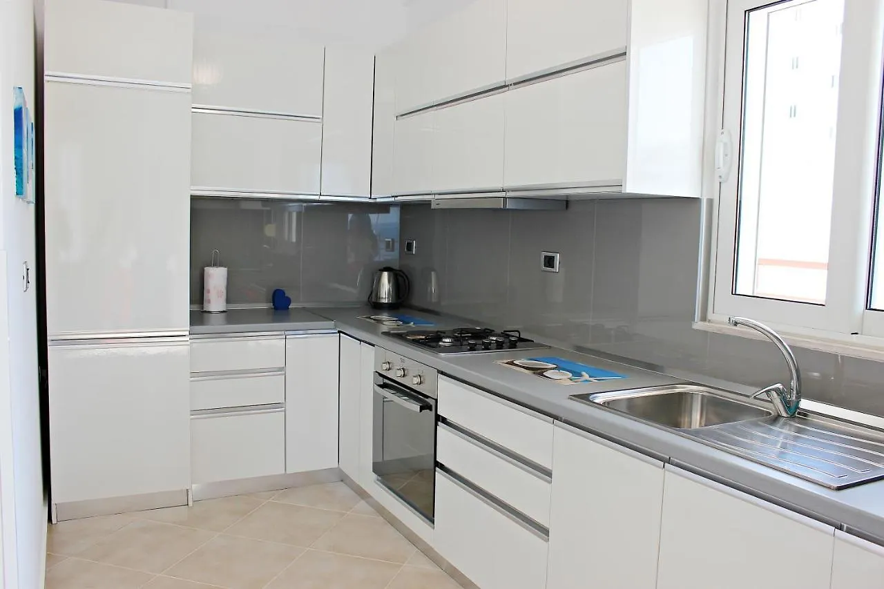 Sunny Apartments Sarande