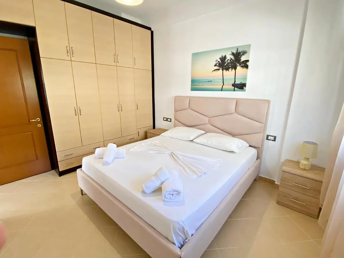 Sunny Apartments Sarande